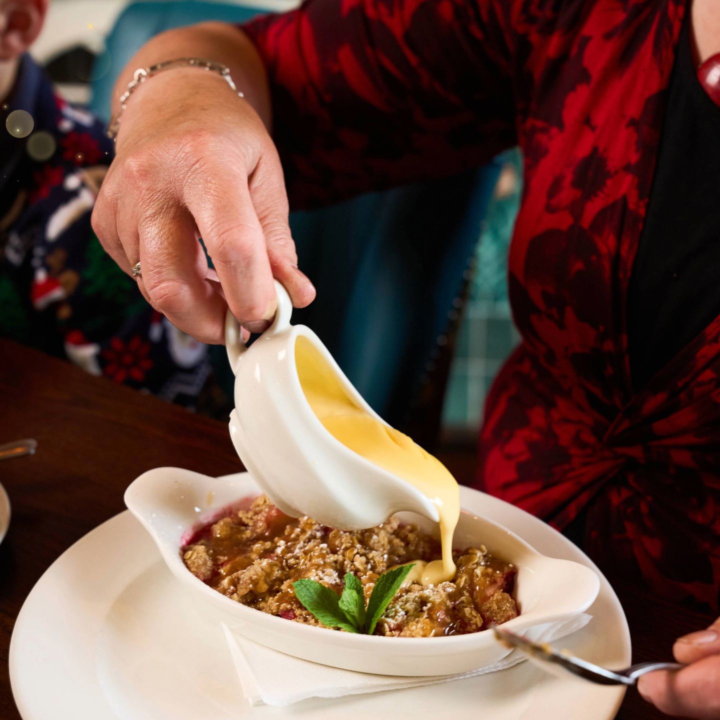 Christmas Day Lunch, Dinner & Dining at The Hare & Hounds in Greenford