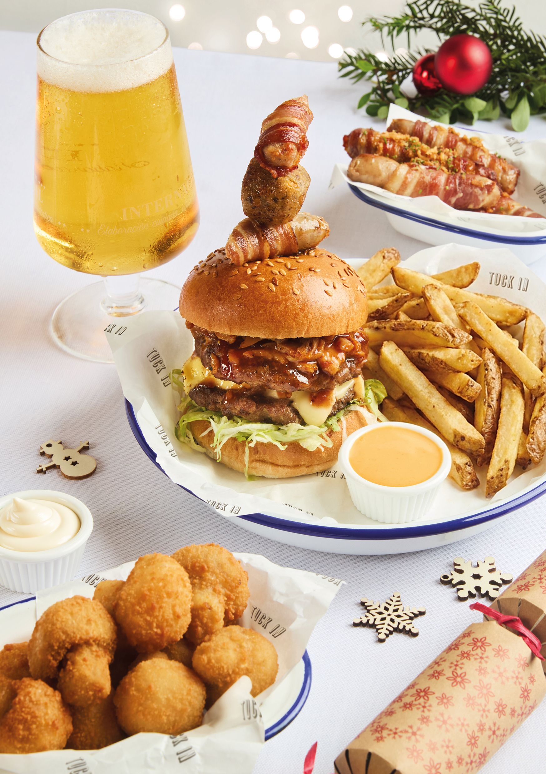 Festive Lunch & Dinner at The Hare & Hounds in Greenford